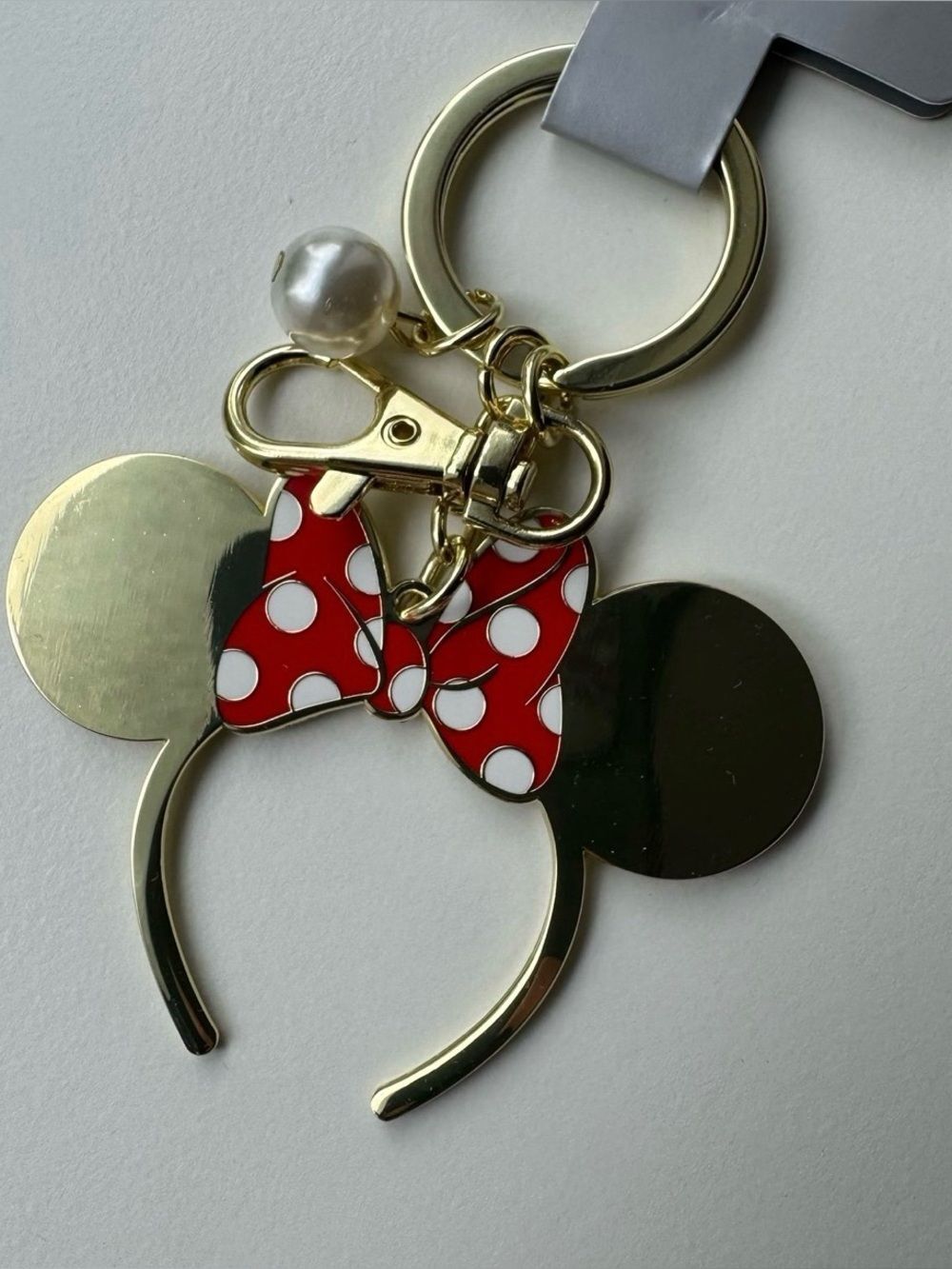 New Disney Gold Minnie Mouse Keychain with Red Polka Dot Bow Bag Charm